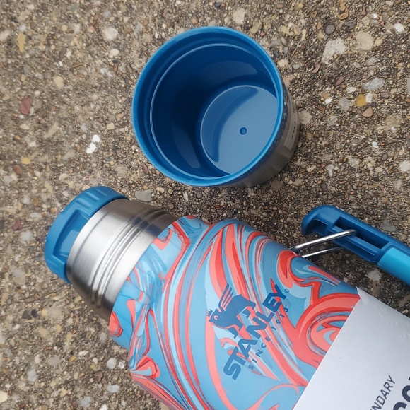 Stanley Legendary Classic Bottle Pool Swirl Blue Orange 1.5qt Stainless Steel - Picture 7 of 7